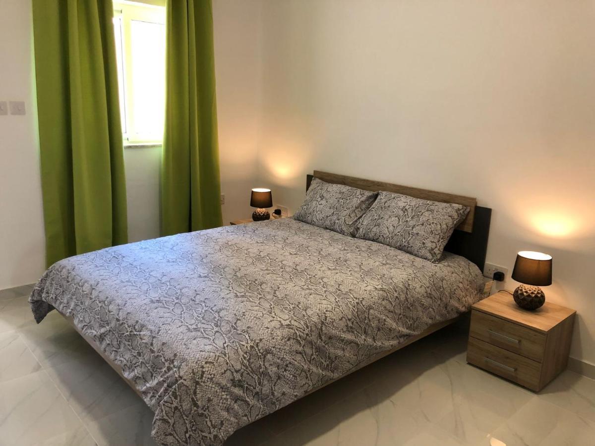 Beautiful Sliema Seaview Apt エクステリア 写真